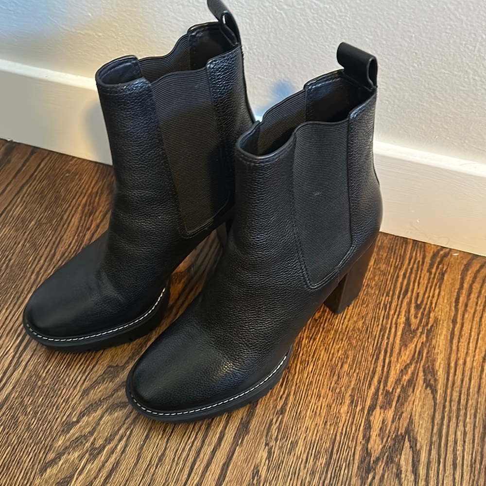 Boots - Picture 2 of 5